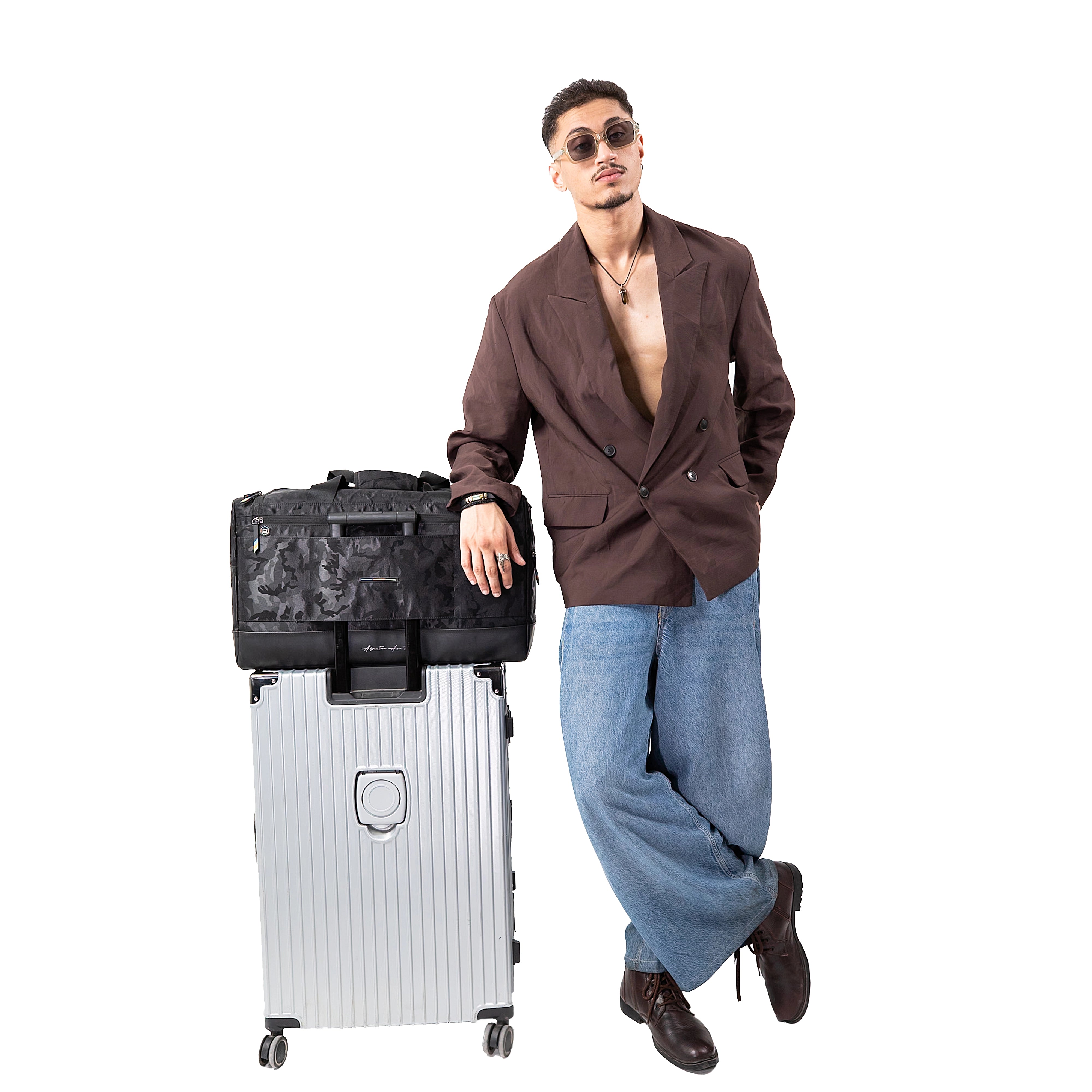 Sneak Quattro - Camonautic